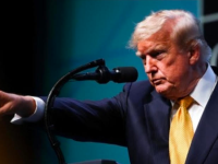 Donald Trump Mengubah Nama AI (Artificial Intelligence) Menjadi SI (Super Intelligence)